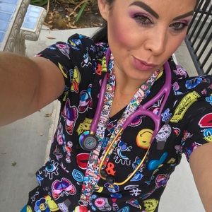 Meet your Posher, Tasse